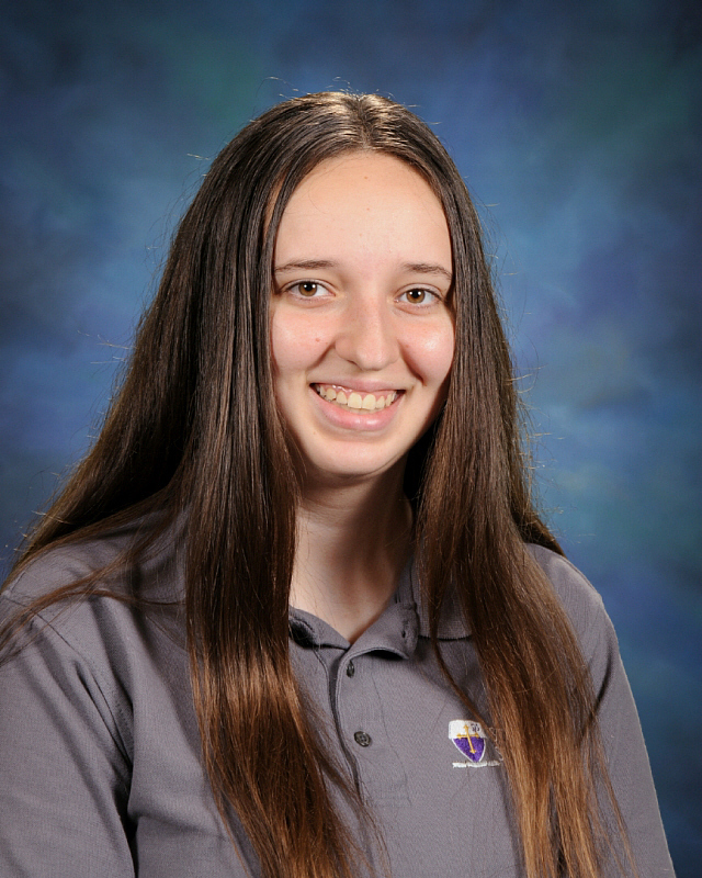 Senior Competing for DAR Scholarship