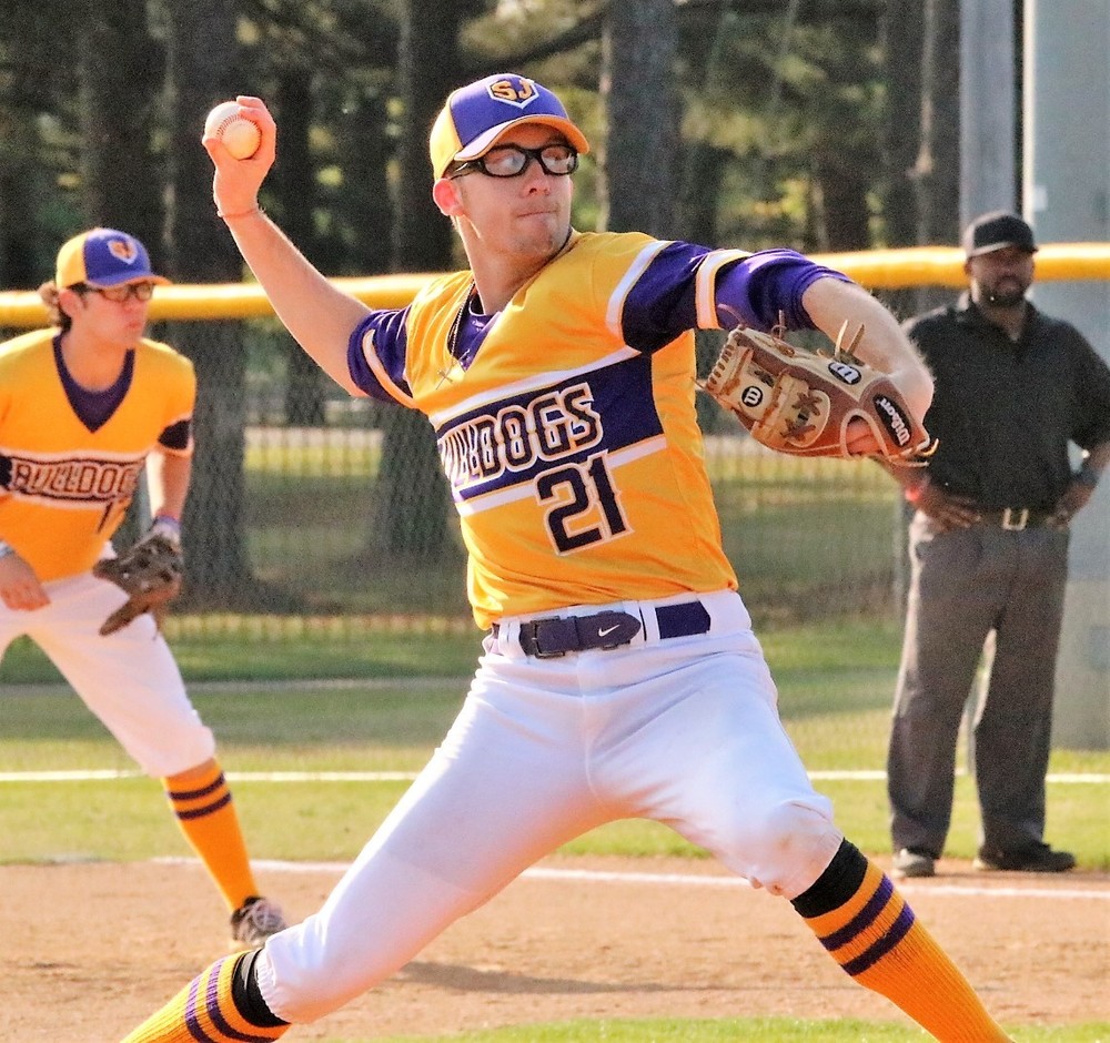 Pitcher Shuts Down Quitman in District Tournament