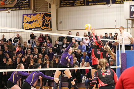 Volleyball Team Wins District