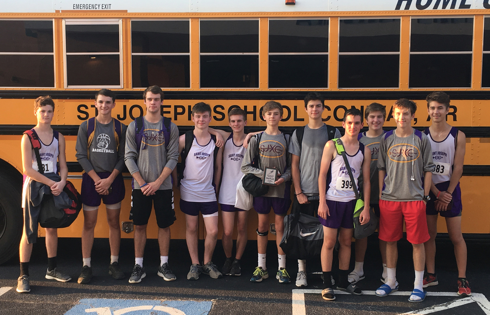 Senior Team Strides to Close Finish