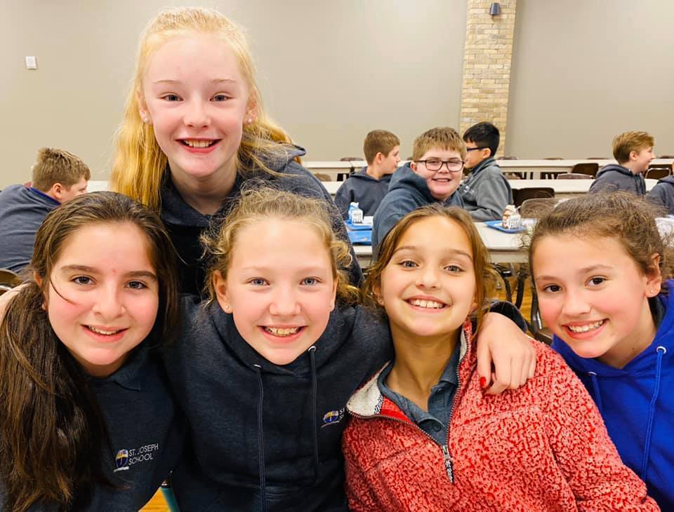 Students All Smiles on Hamburger Day
