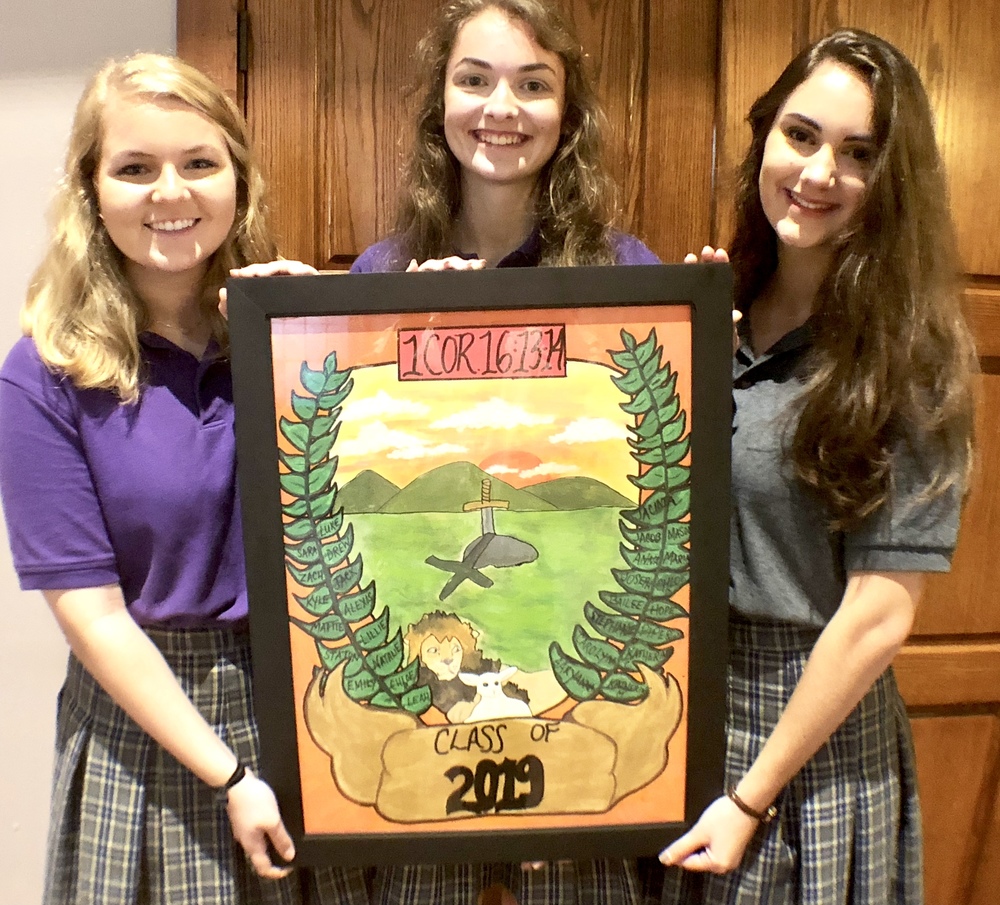 Seniors Display Class Crest