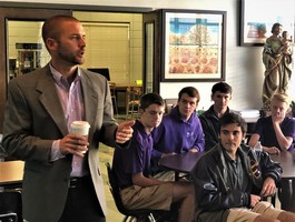 Judge Promotes Teen Court