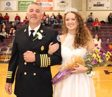 Homecoming Queen Crowned