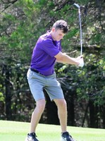 Boys Team Wins District Golf Title
